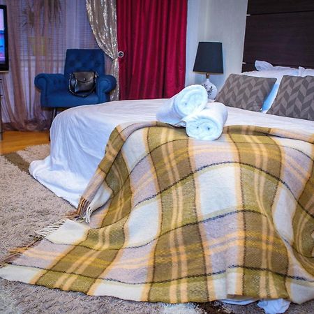 Ornava Boutique Apartments Ternopil Buitenkant foto