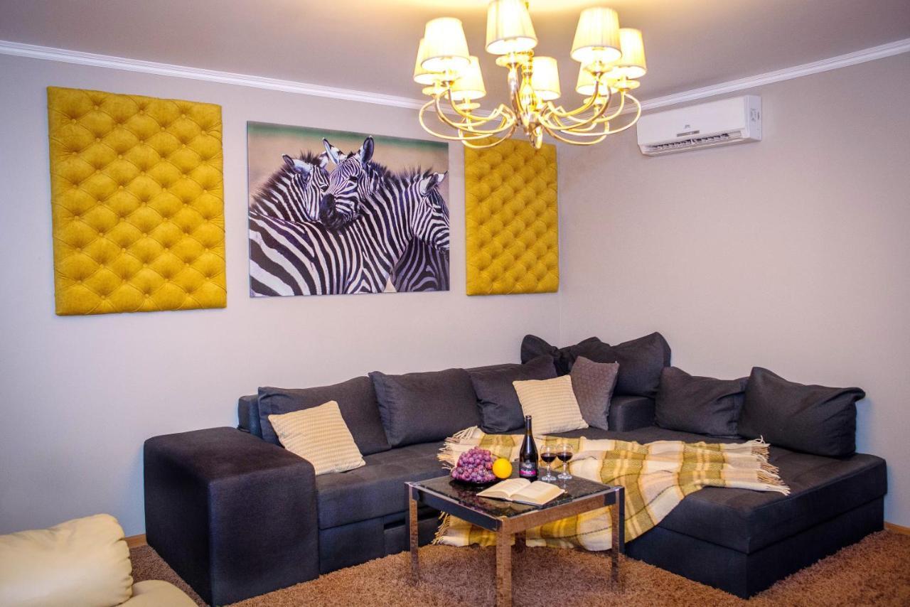 Ornava Boutique Apartments Ternopil Buitenkant foto