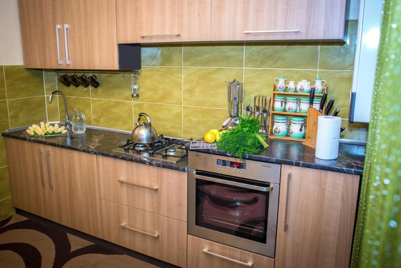 Ornava Boutique Apartments Ternopil Buitenkant foto